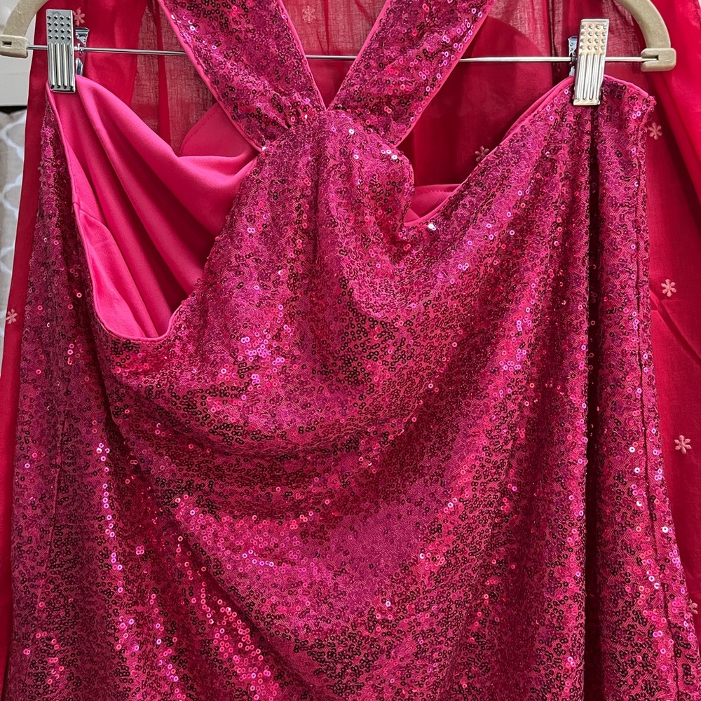 Trendy Sequined Halter Top